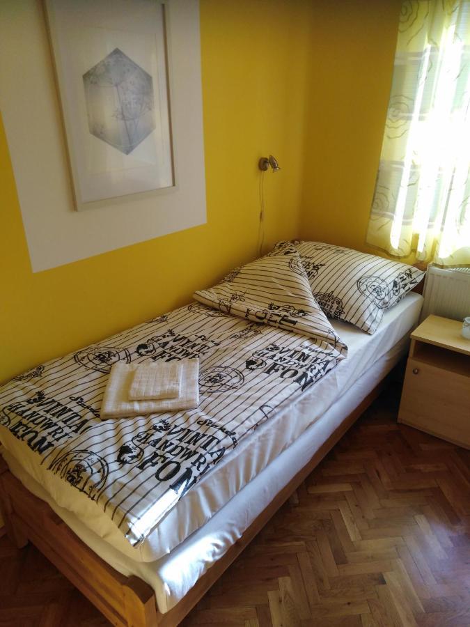 Arinza Apartman Vendeghaz Mezőkövesd Eksteriør billede